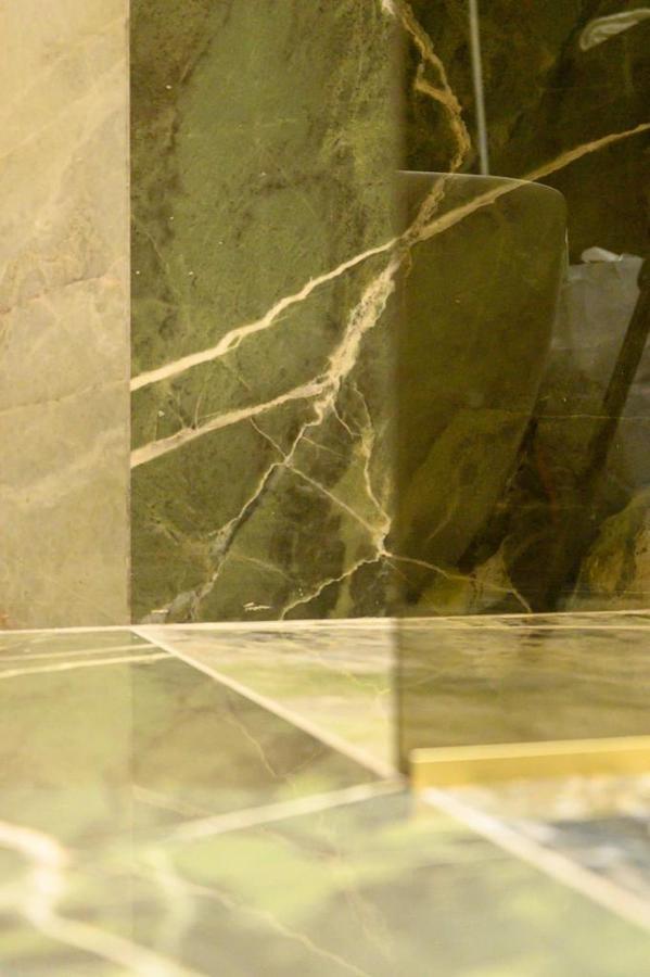 Luxury Suite Napoli Экстерьер фото