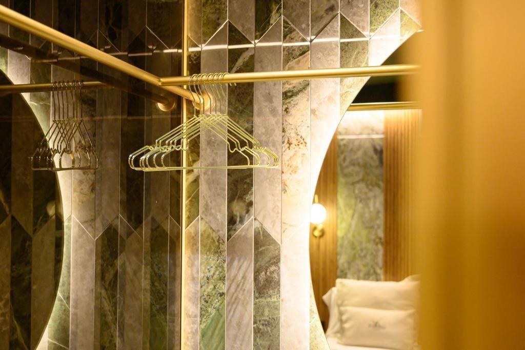 Luxury Suite Napoli Экстерьер фото